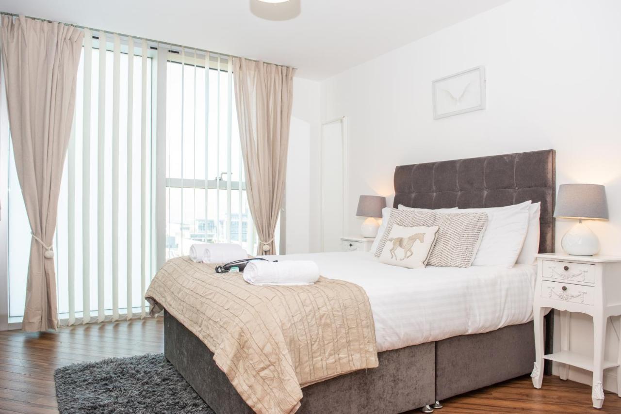 City Stay Apartments - Hub Milton Keynes Dış mekan fotoğraf