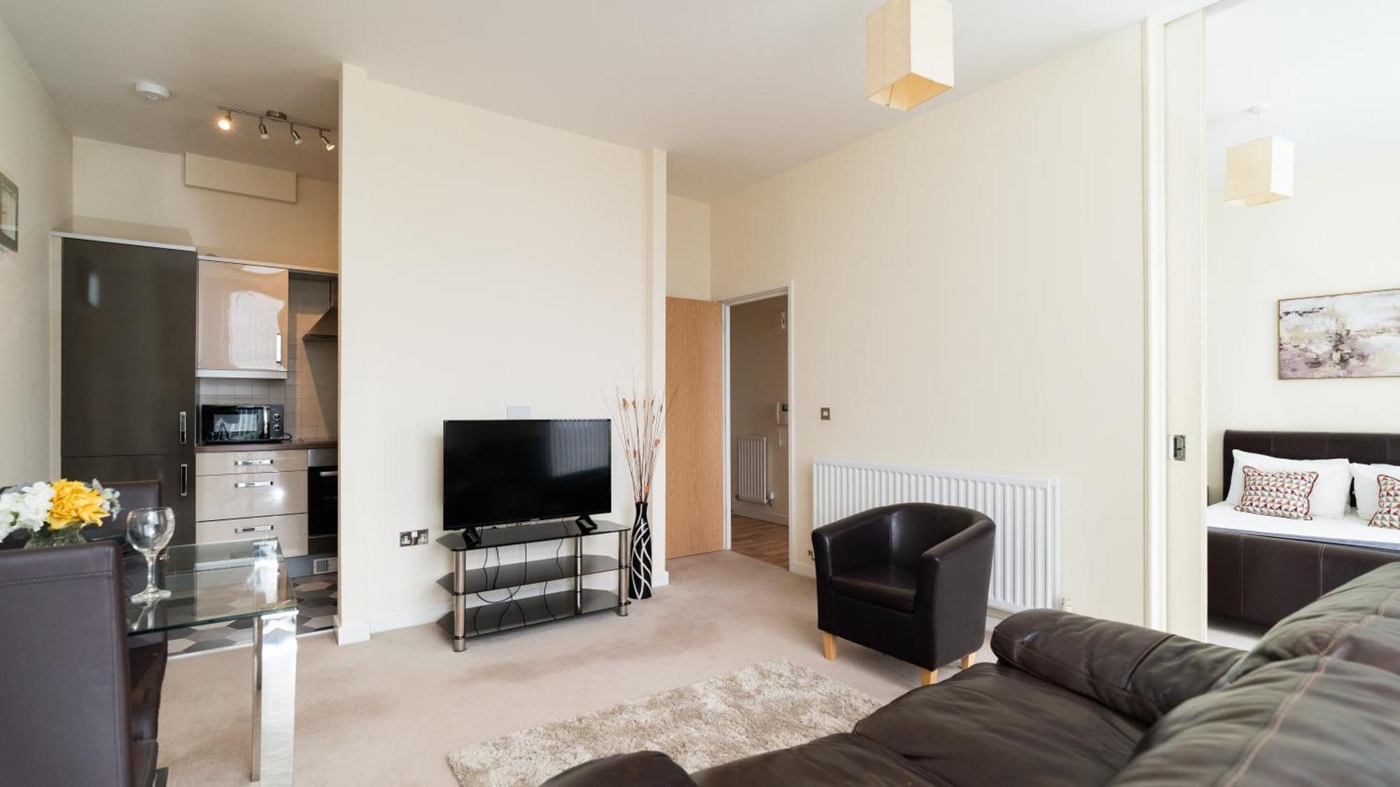 City Stay Apartments - Hub Milton Keynes Dış mekan fotoğraf