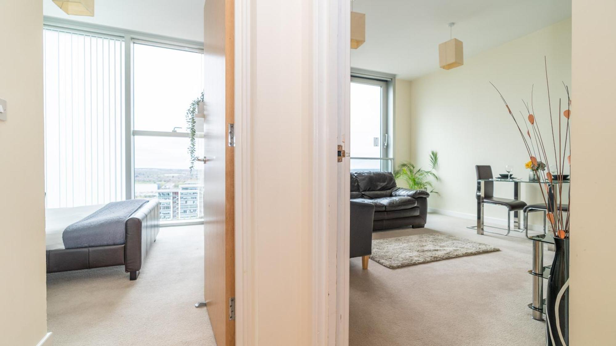 City Stay Apartments - Hub Milton Keynes Dış mekan fotoğraf